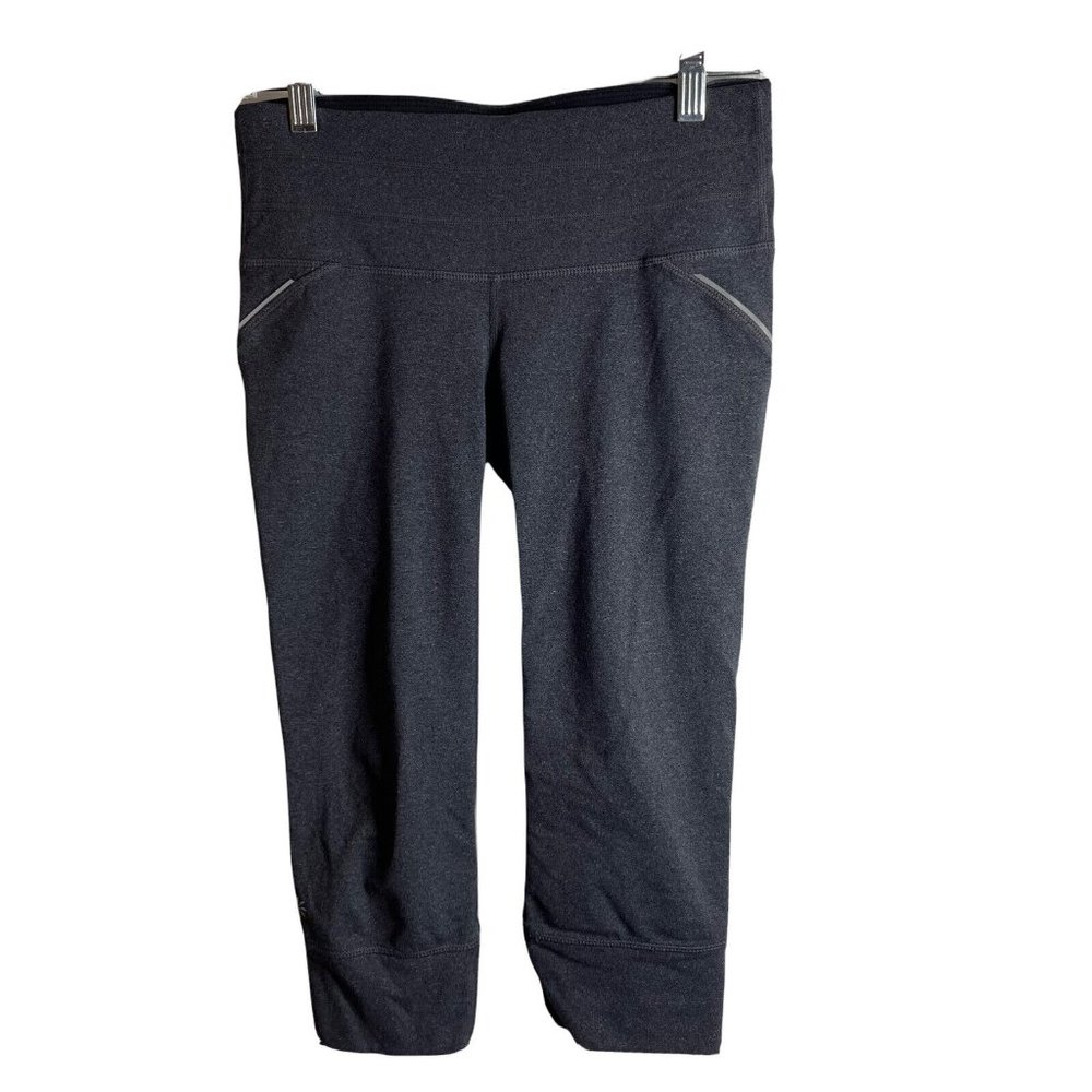 Athleta Women’s Black Relay Capri Pants Leggings XSP 862109 Reflective